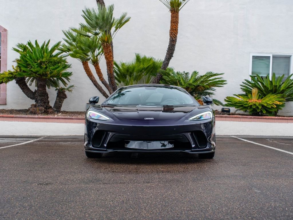 Used 2023 McLaren GT image 2