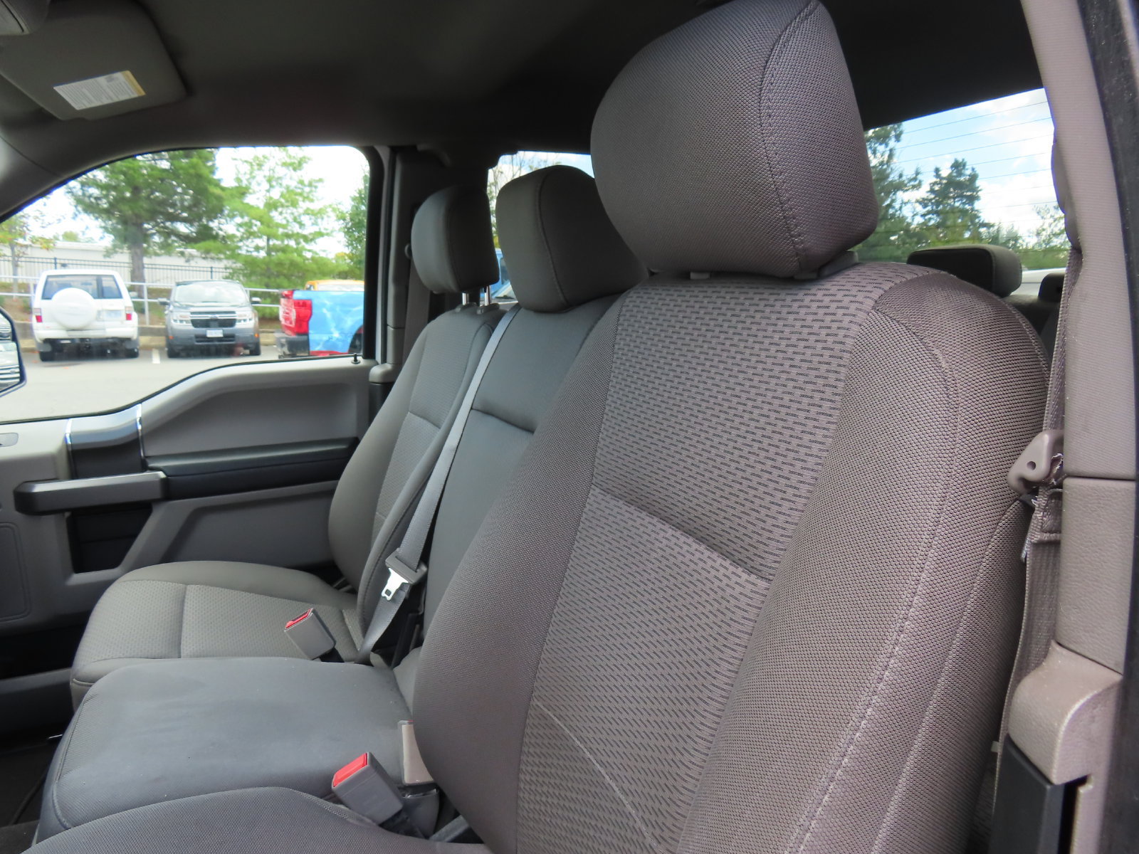 Used 2020 Ford F150 XLT w/ Equipment Group 302A Luxury AWD/4WD image 28
