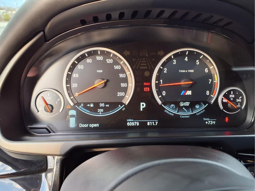 Used 2018 BMW X5 M image 20