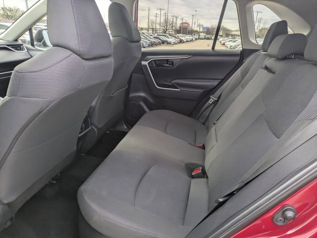 Used 2025 Toyota RAV4 LE image 25
