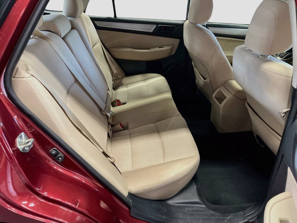Used 2019 Subaru Outback 2.5i AWD/4WD image 25