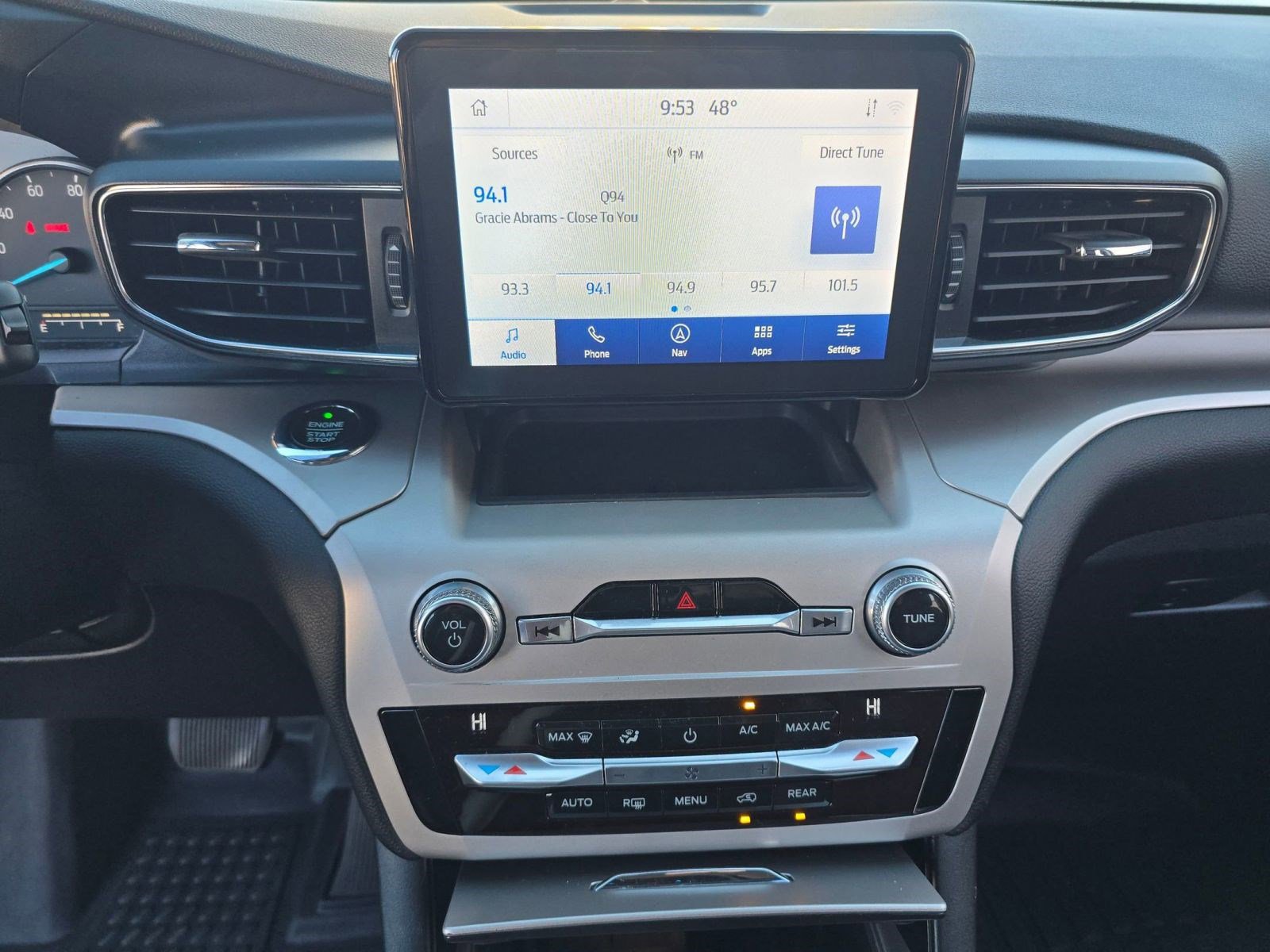 Used 2020 Ford Explorer XLT w/ Equipment Group 202A image 24