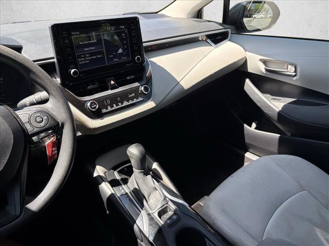 Used 2022 Toyota Corolla LE FWD image 15