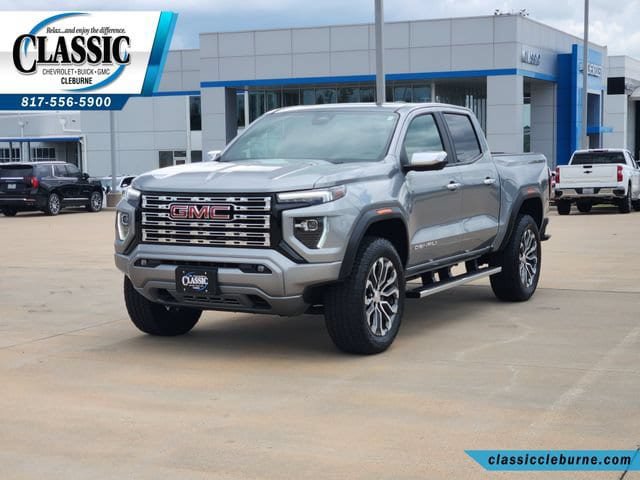 Used 2025 GMC Canyon Denali AWD/4WD image 6