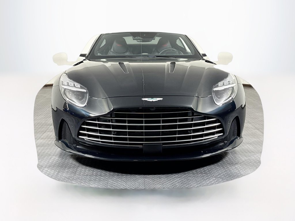 Used 2024 Aston Martin DB12 Coupe RWD image 8