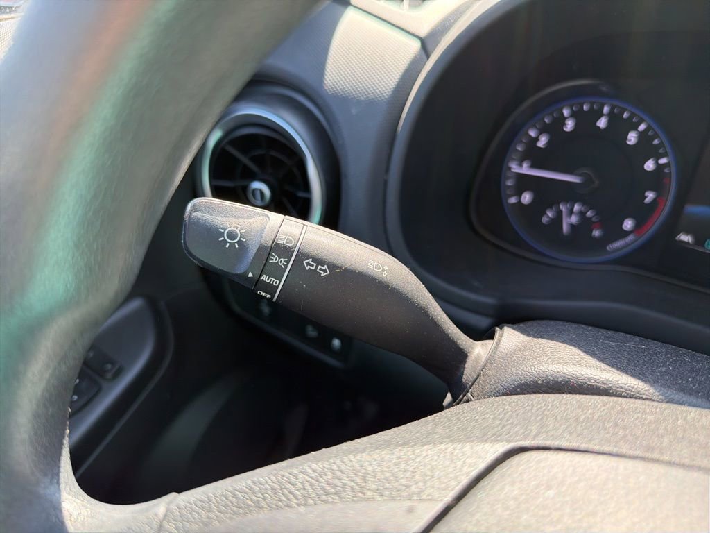 Certified 2023 Hyundai Kona SE AWD/4WD image 30