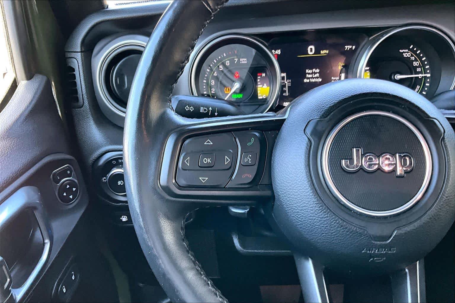 Used 2023 Jeep Wrangler Unlimited w/ Cold Weather Group AWD/4WD image 24