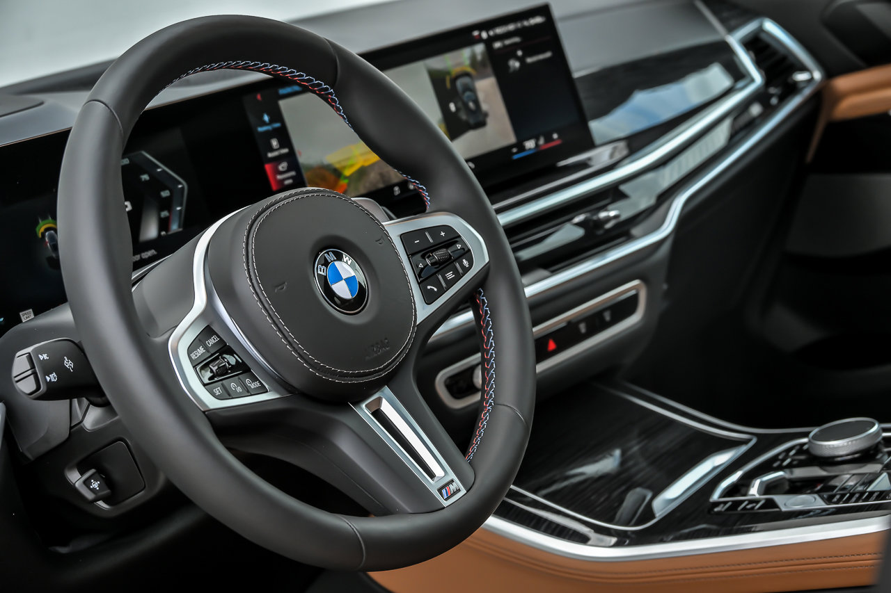 Used 2025 BMW X5 M60i w/ Climate Comfort Package AWD/4WD image 36