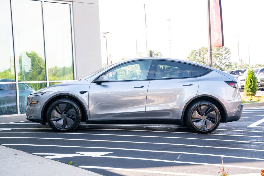 Used 2026 Tesla Model Y Long Range AWD/4WD image 21
