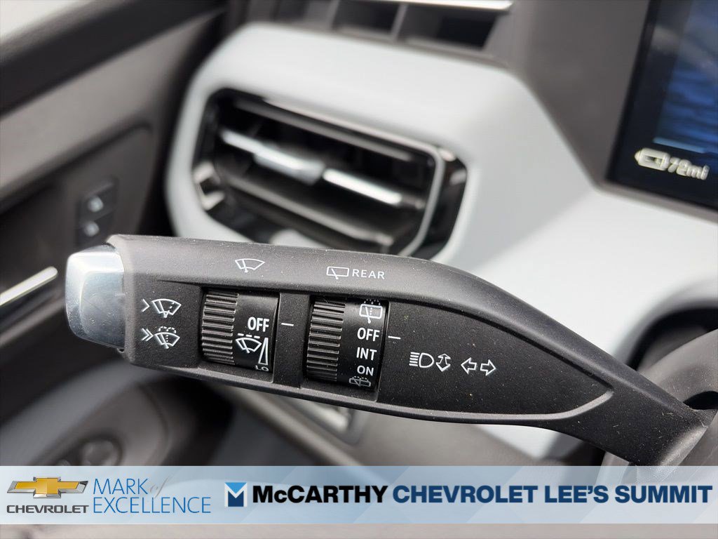 New 2027 Chevrolet Bolt LT FWD image 18