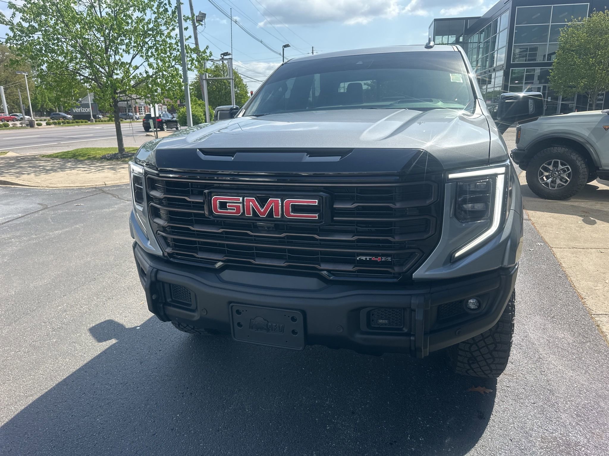 Used 2026 GMC Sierra 1500 AT4X AWD/4WD image 8