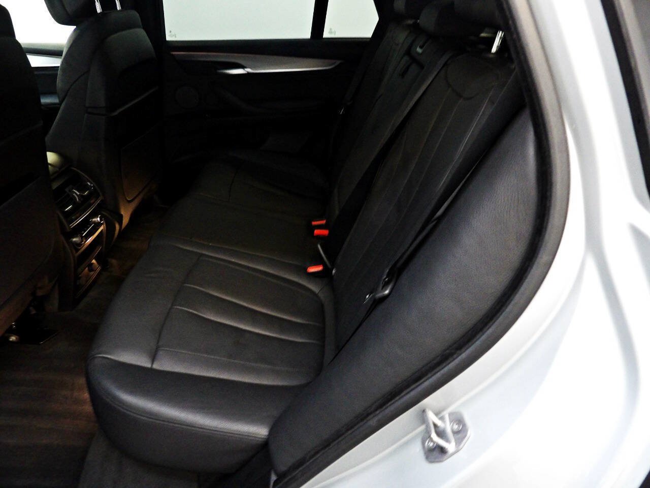 Used 2017 BMW X5 xDrive40e AWD/4WD image 10