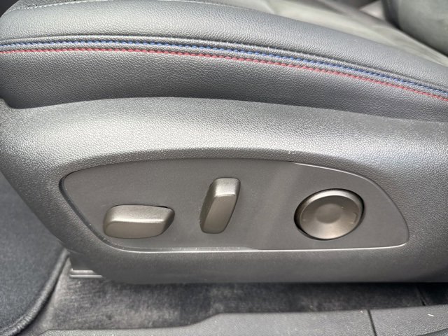 Used 2025 Chevrolet Blazer EV RS image 13