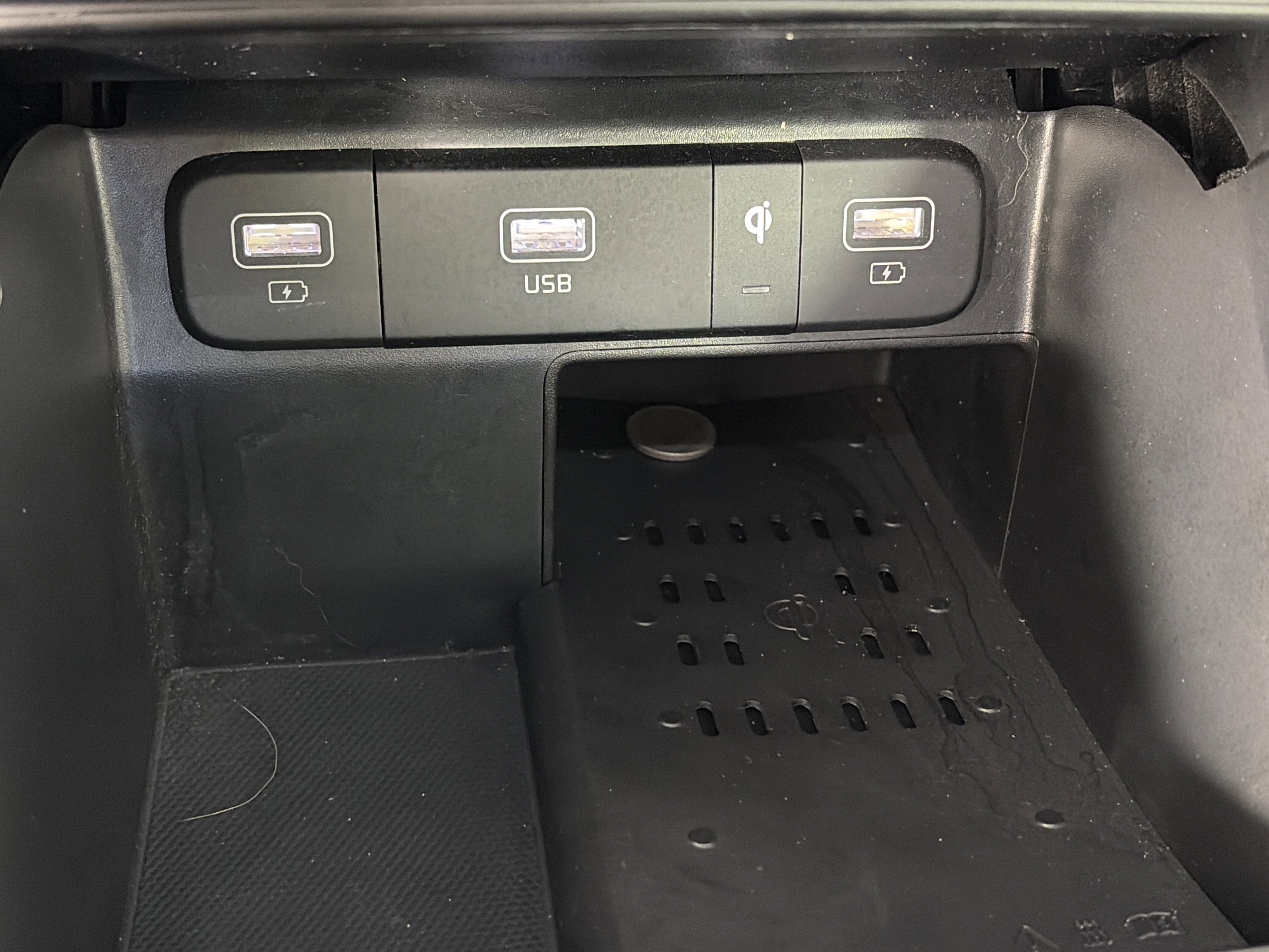 Certified 2023 Kia Sorento EX w/ Panoramic Sunroof Package FWD image 25