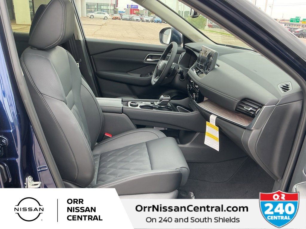 New 2026 Nissan Rogue Platinum w/ Platinum Premium Package image 11