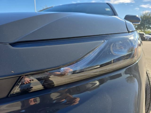 Used 2025 Toyota Camry SE image 30