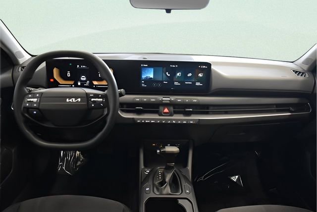 Used 2025 Kia K4 image 5