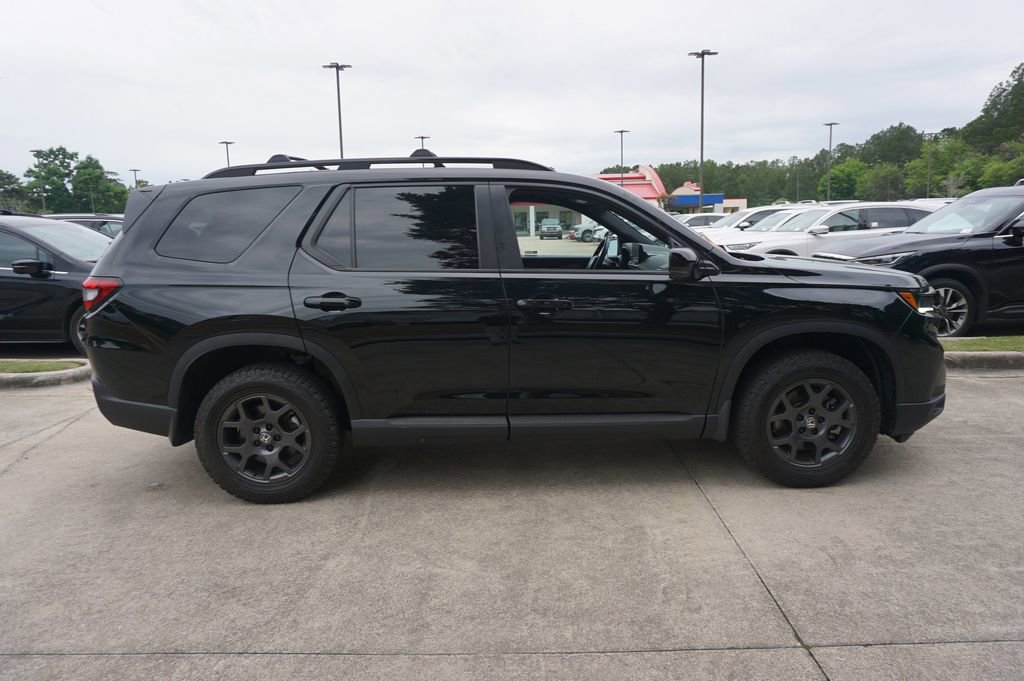 Used 2024 Honda Pilot TrailSport image 27