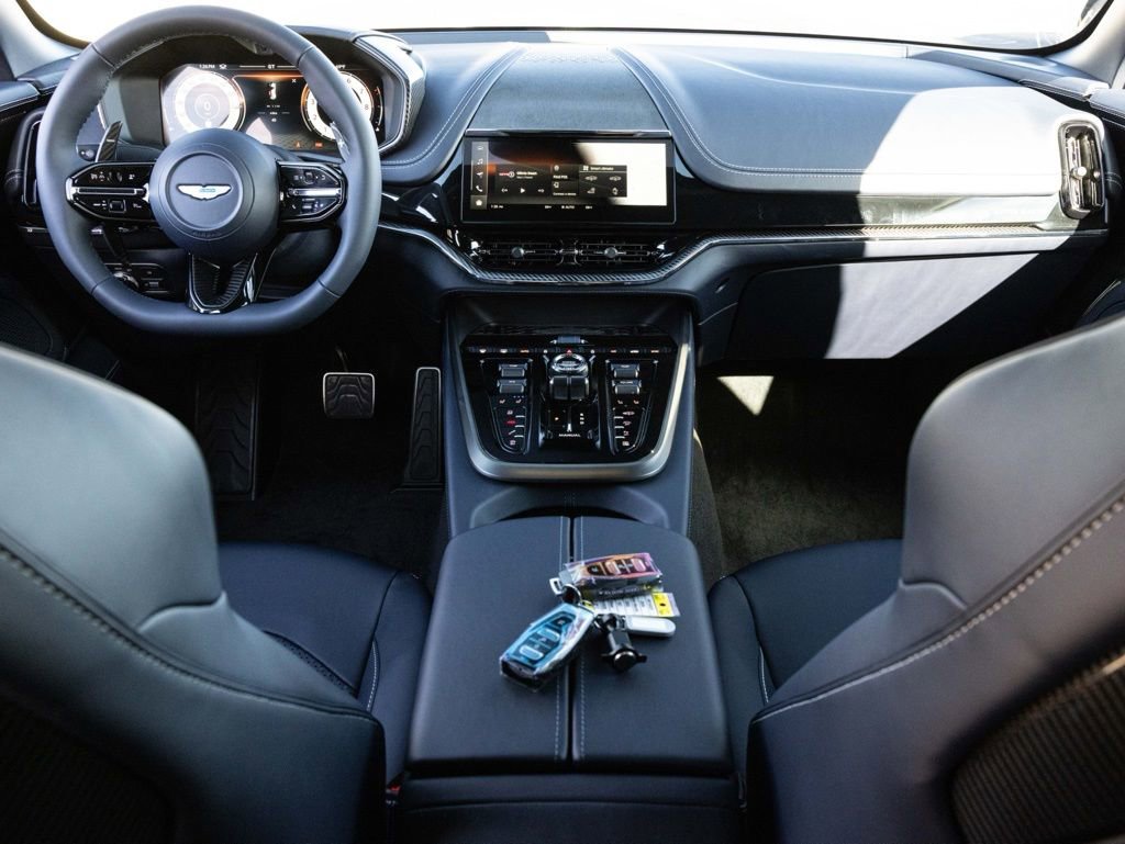 New 2026 Aston Martin DBX 707 image 45