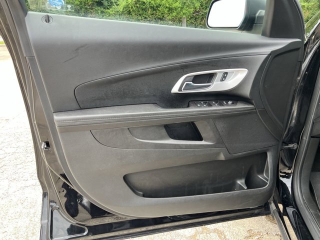 Used 2017 Chevrolet Equinox LS FWD image 23