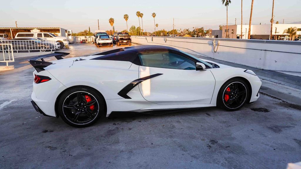 Used 2024 Chevrolet Corvette Stingray Premium Conv w/ Stealth Interior Trim Package image 13