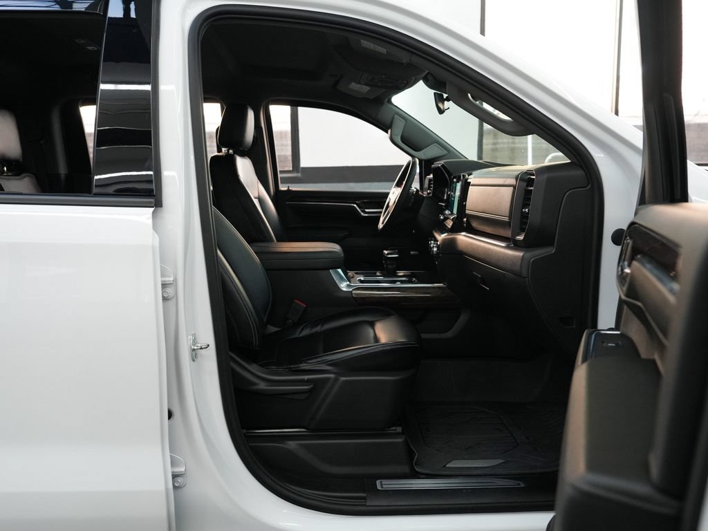Used 2023 GMC Sierra 1500 Elevation w/ Preferred Package AWD/4WD image 34