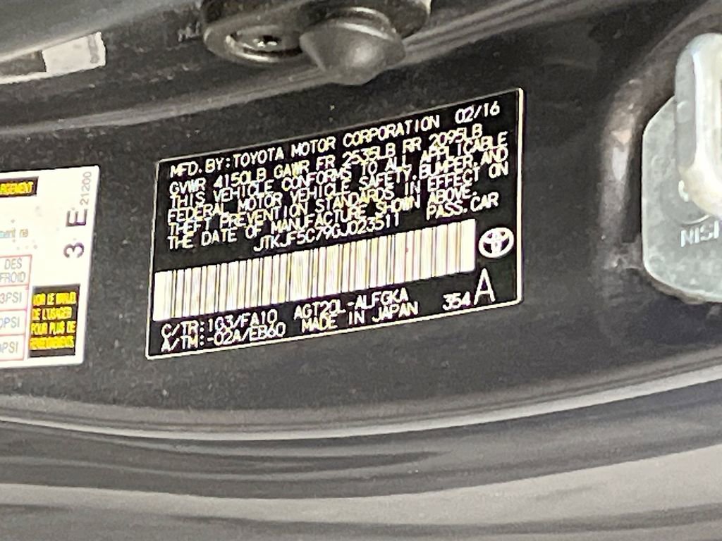 Used 2016 Scion tC FWD image 29