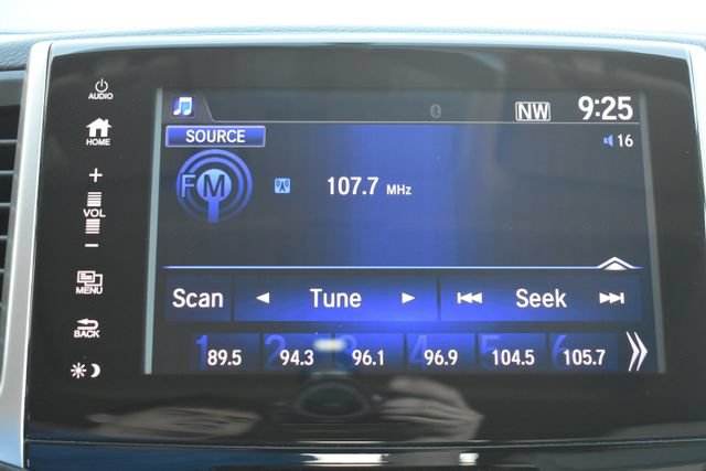 Used 2017 Honda Pilot EX-L image 31