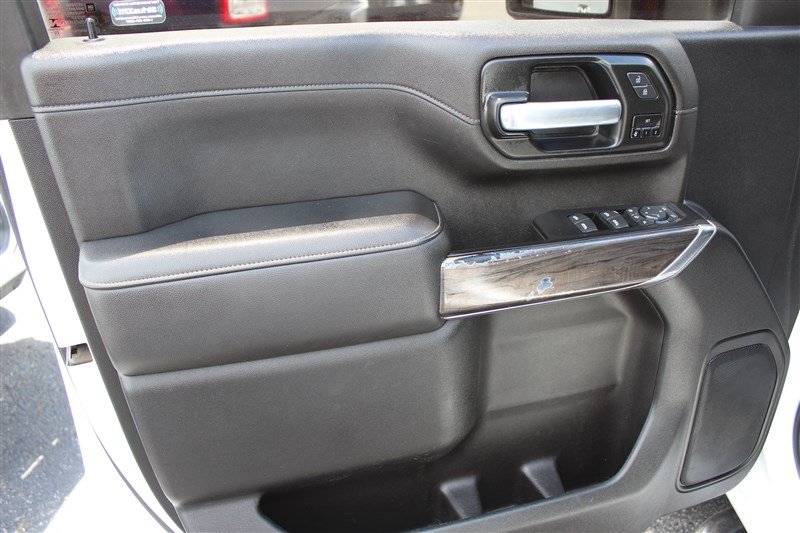 Used 2021 Chevrolet Silverado 2500 LTZ AWD/4WD image 16