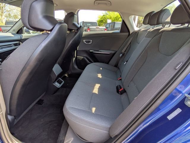 Used 2025 Kia K4 LXS image 14