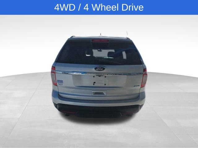 Used 2014 Ford Explorer XLT w/ Equipment Group 202A image 4