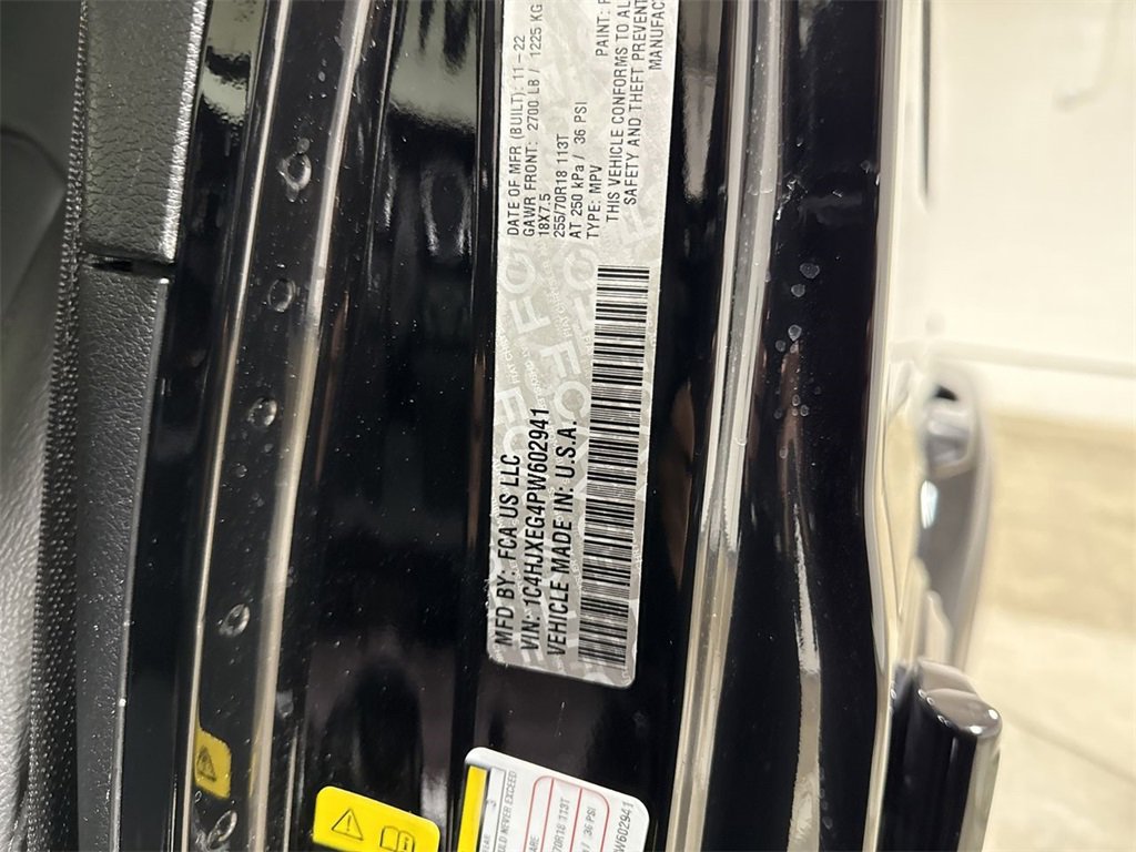 Used 2023 Jeep Wrangler Altitude image 28