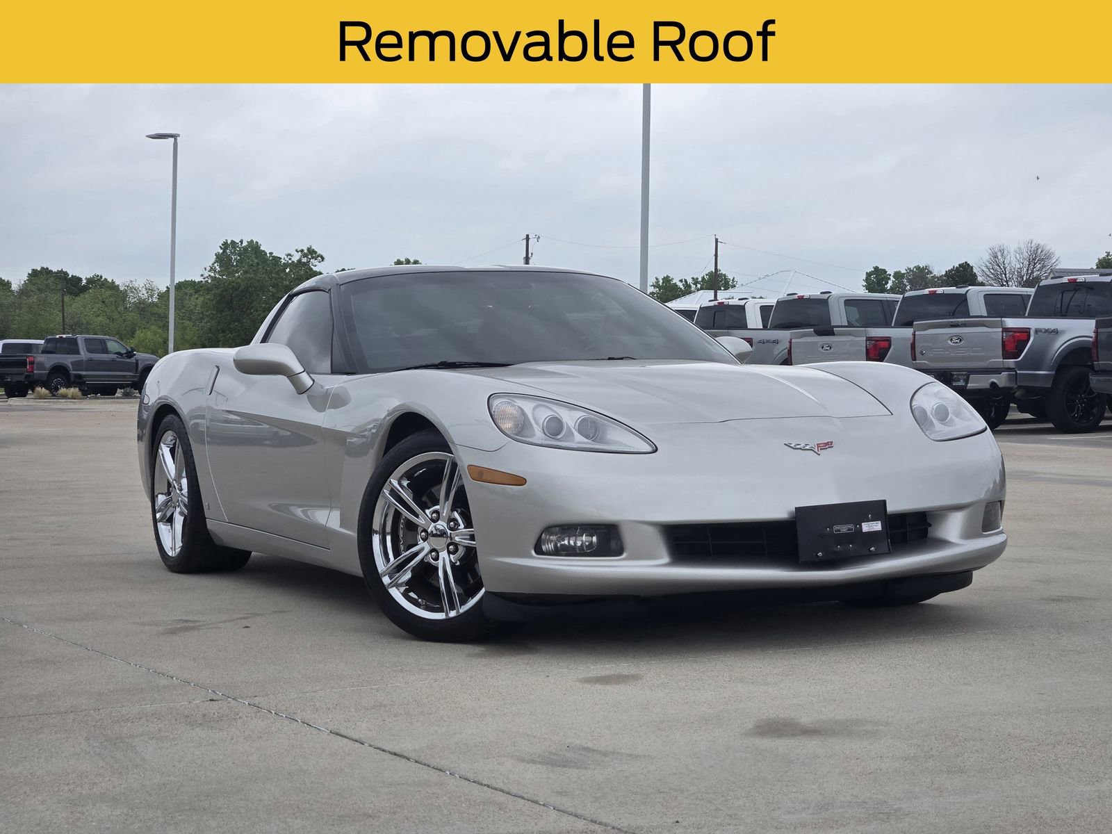 Used 2006 Chevrolet Corvette Coupe image 1