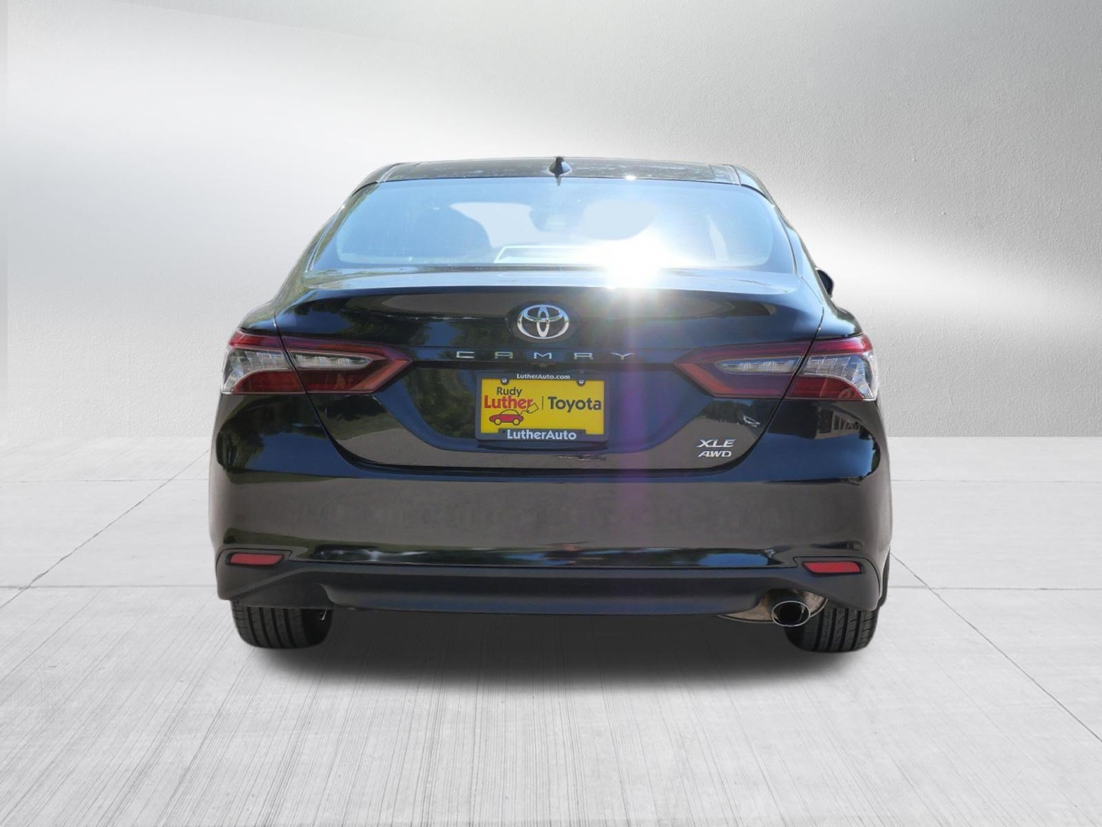 Certified 2023 Toyota Camry XLE w/ Cold Weather Package AWD/4WD image 7