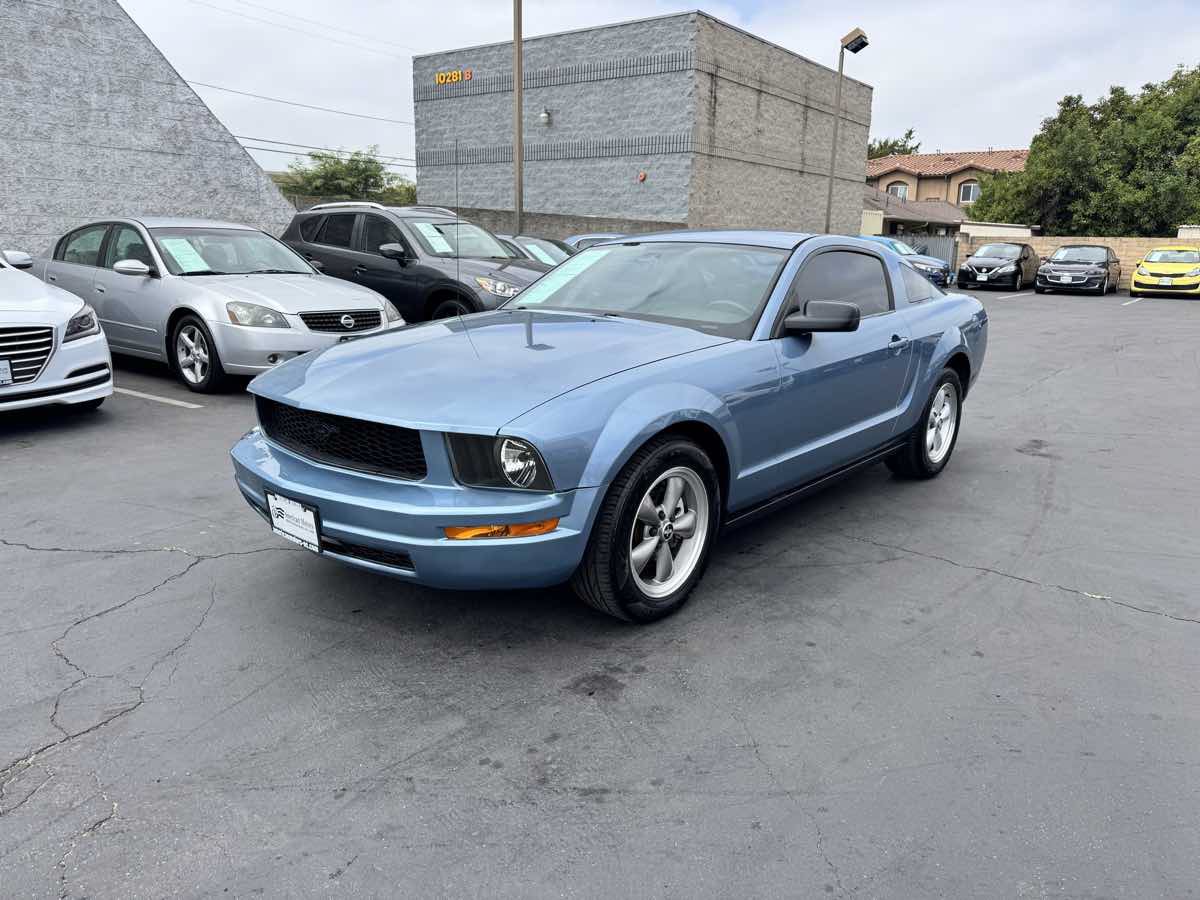 Used 2006 Ford Mustang Coupe RWD image 13