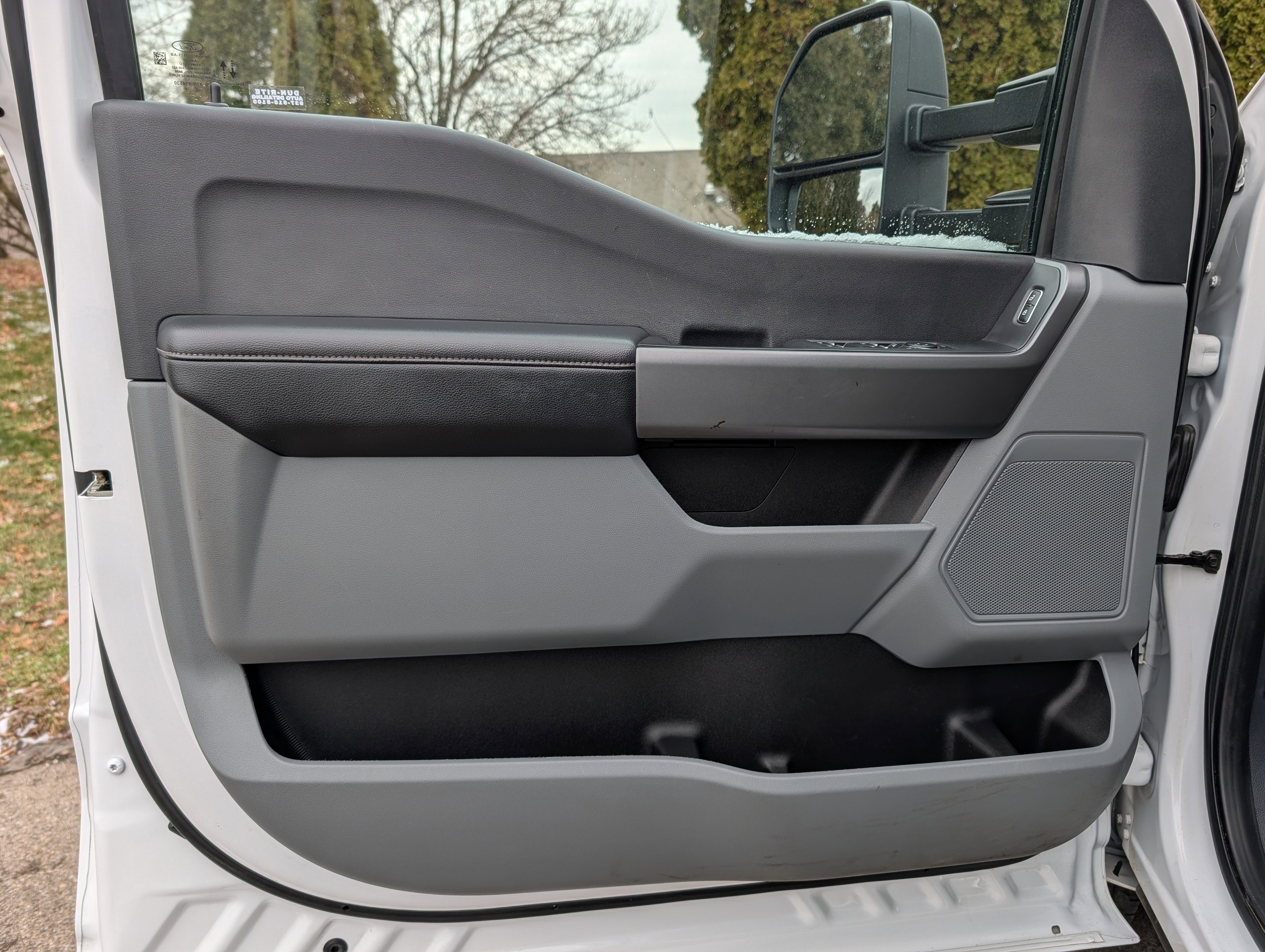 Used 2025 Ford F250 XLT image 36