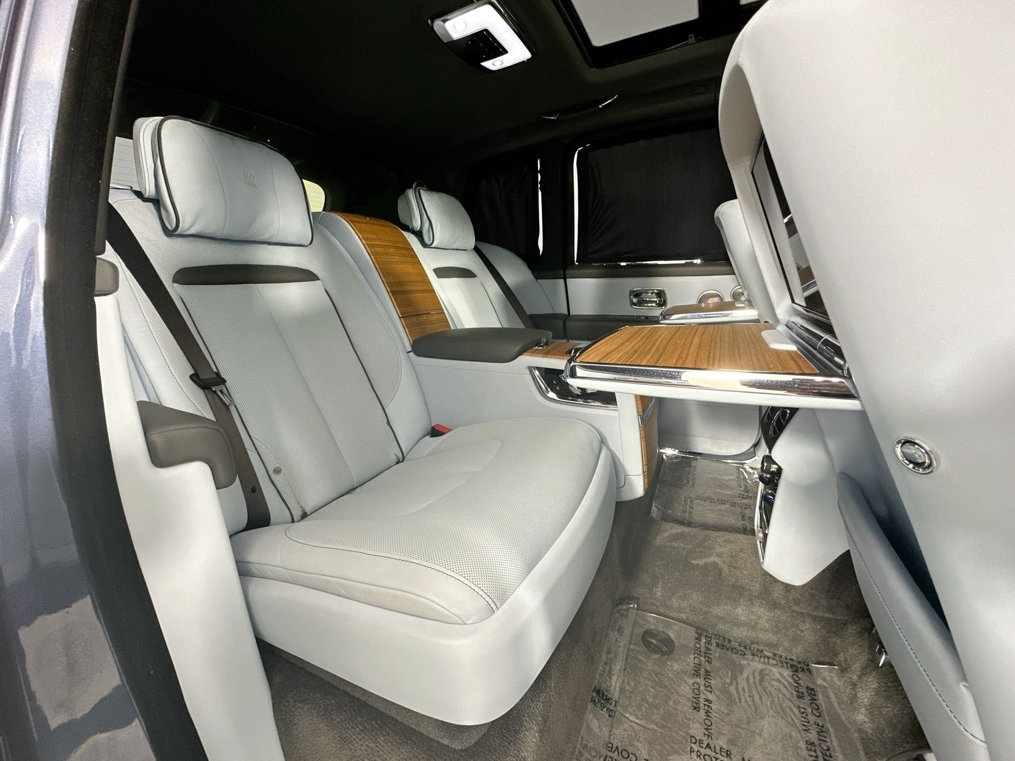 Certified 2019 Rolls-Royce Cullinan AWD/4WD image 28
