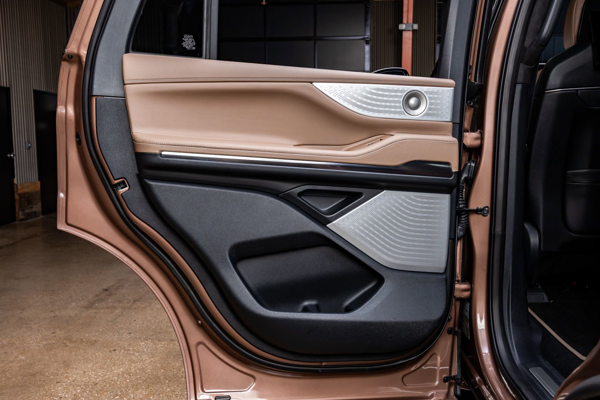 Used 2025 Lincoln Navigator Black Label image 43