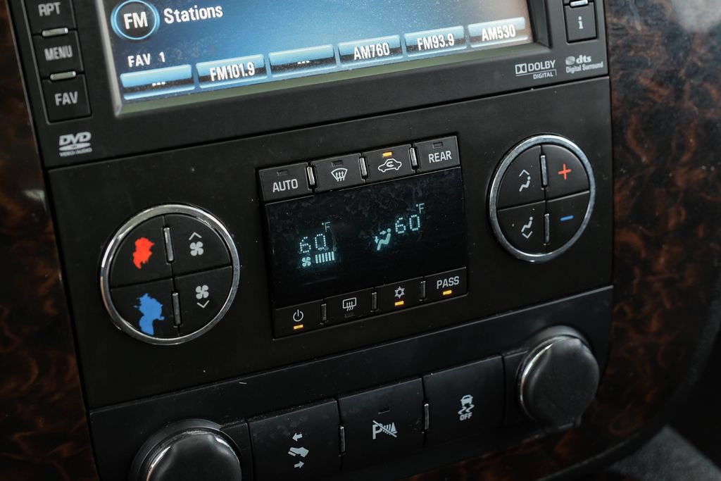 Used 2013 GMC Yukon XL Denali AWD/4WD image 37