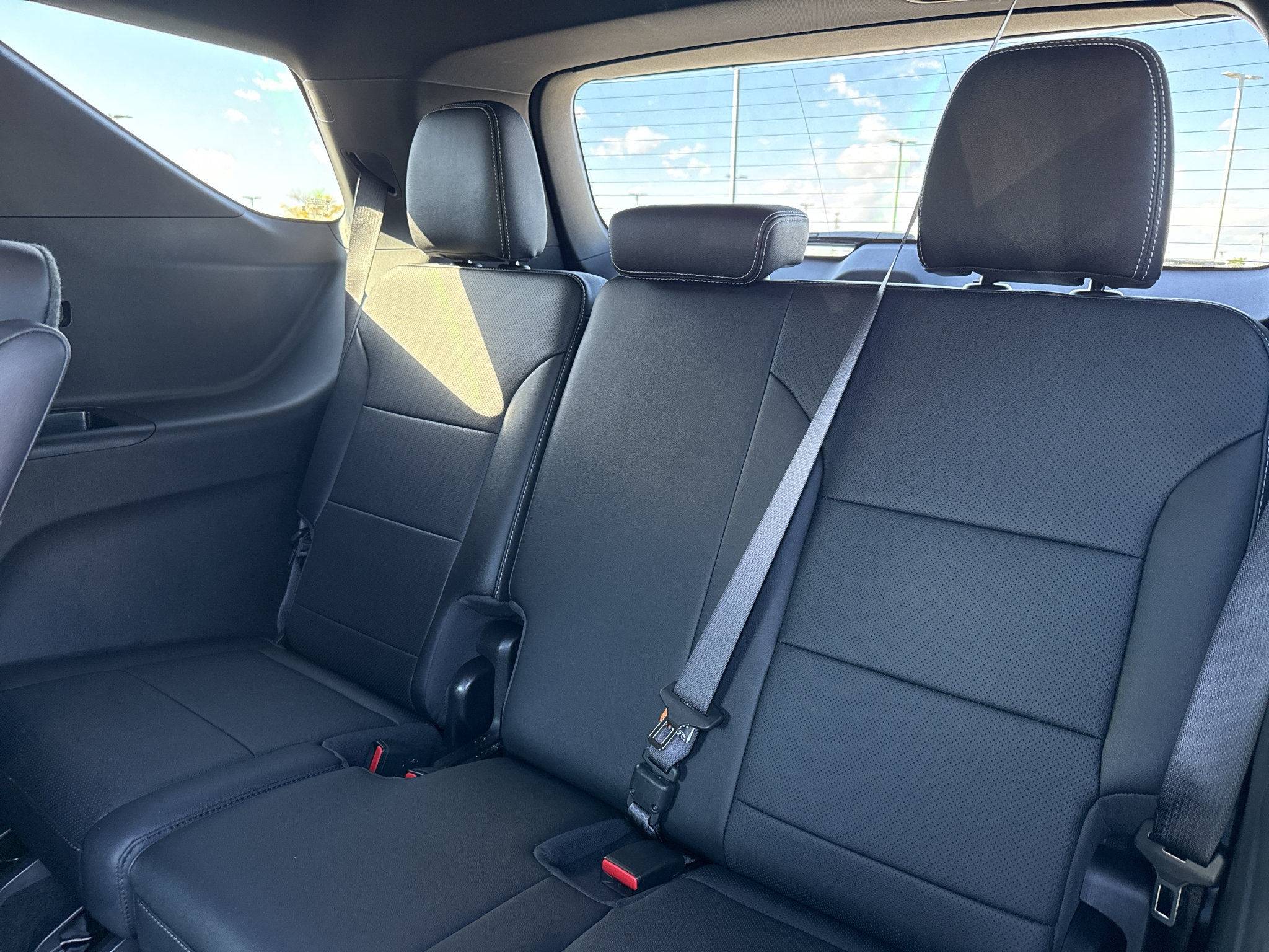 Certified 2026 Chevrolet Traverse LT AWD/4WD image 15