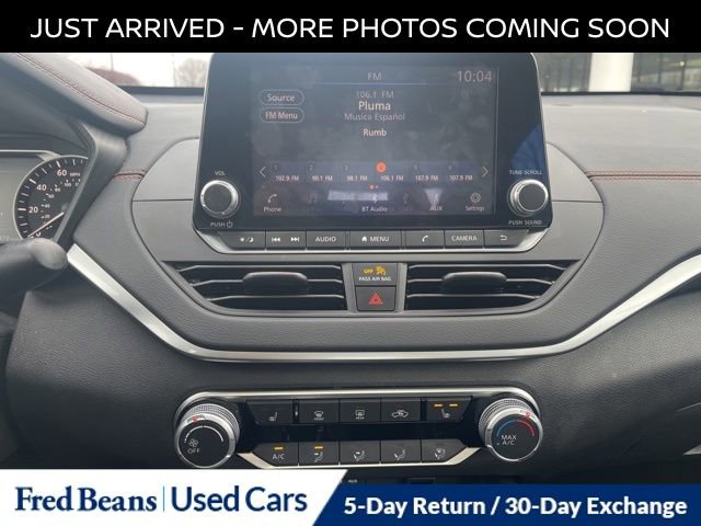 Certified 2022 Nissan Altima 2.5 SR w/ Midnight Edition Package image 14