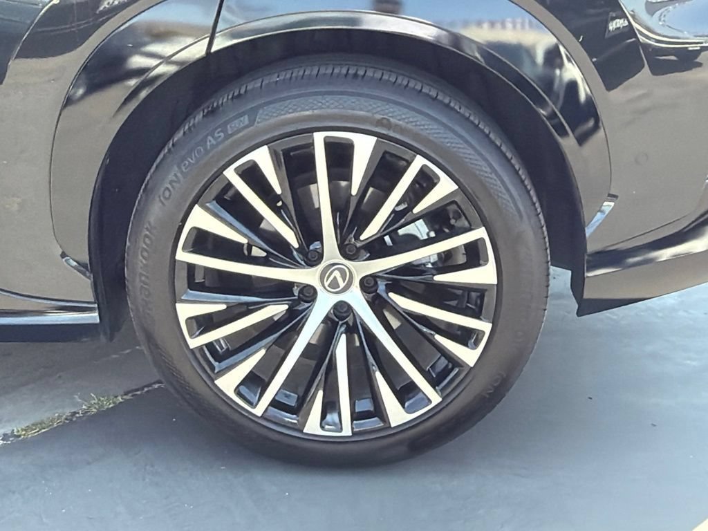 Used 2023 Lexus RZ 450e Premium w/ Cold Area Package AWD/4WD image 17