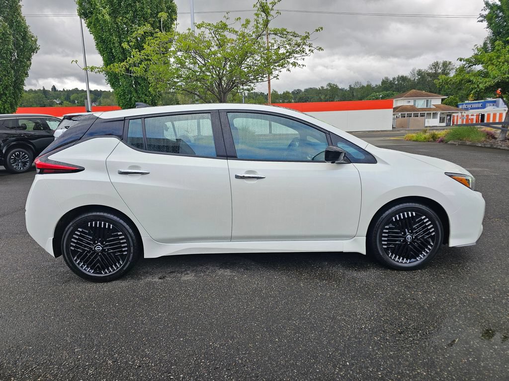Used 2025 Nissan Leaf SV Plus FWD image 4