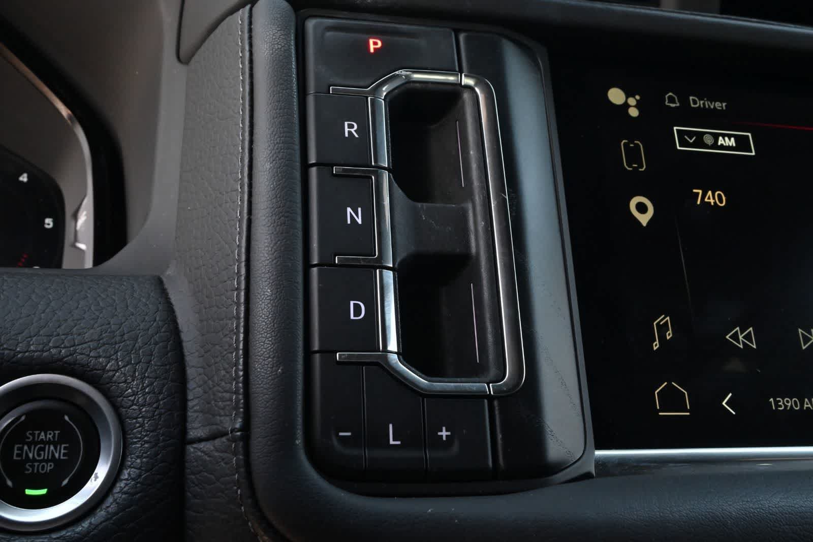Used 2022 GMC Yukon Denali RWD image 15