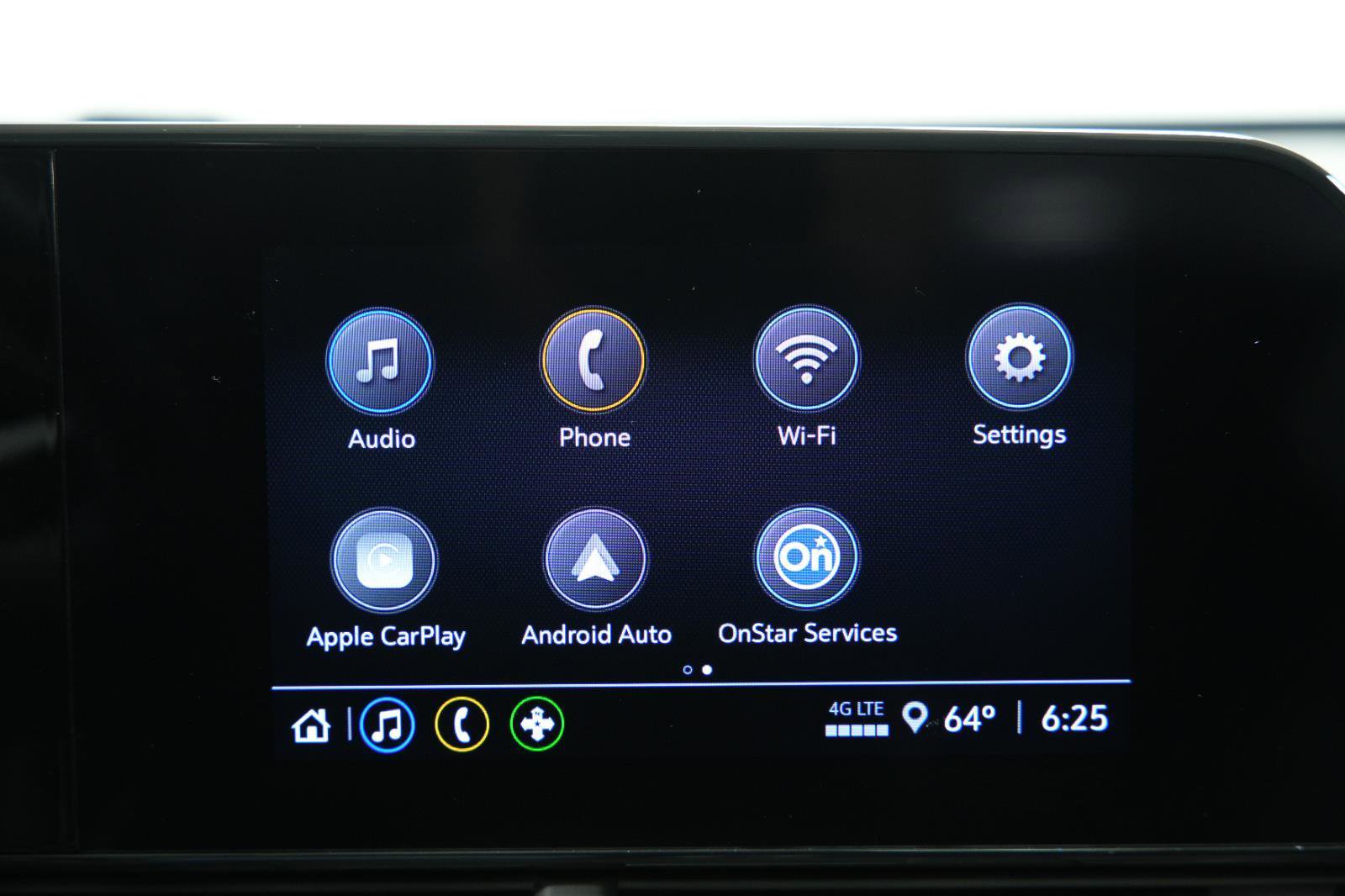 Used 2024 Chevrolet Trax RS w/ Sunroof Package FWD image 34