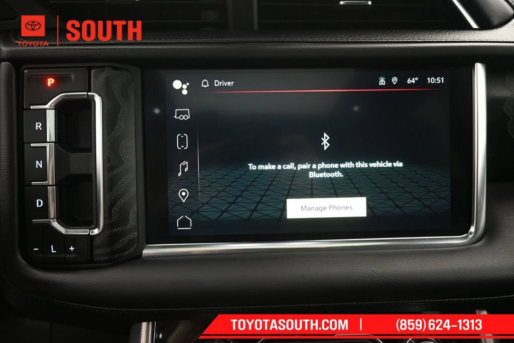 Used 2024 GMC Yukon Denali AWD/4WD image 14