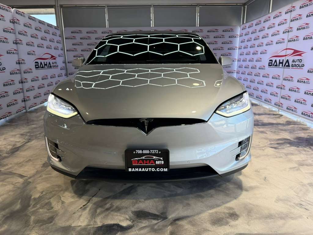 Used 2017 Tesla Model X 100D image 3