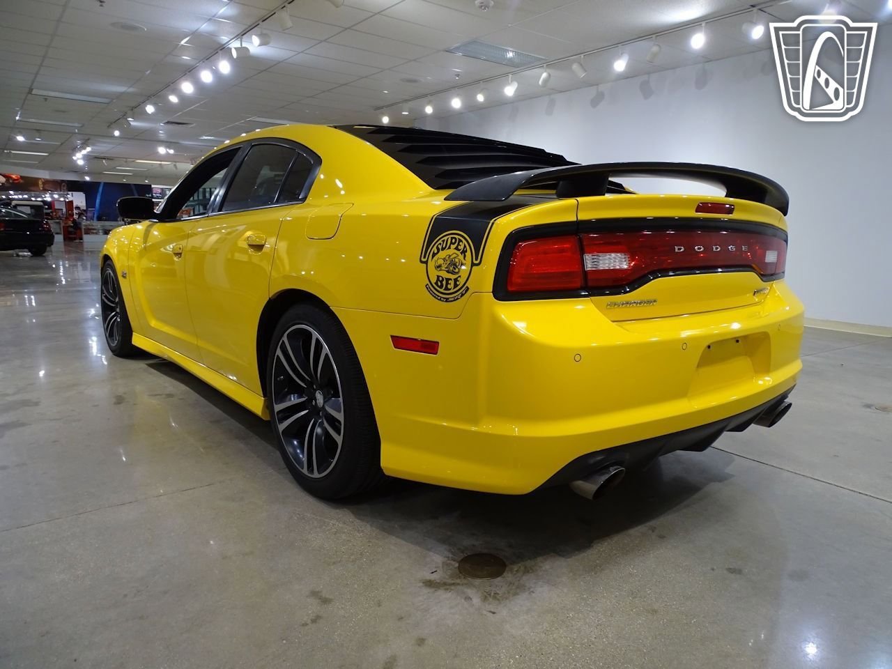Used 2012 Dodge Charger SRT8 Super Bee w/ Driver Convenience Group II RWD image 10