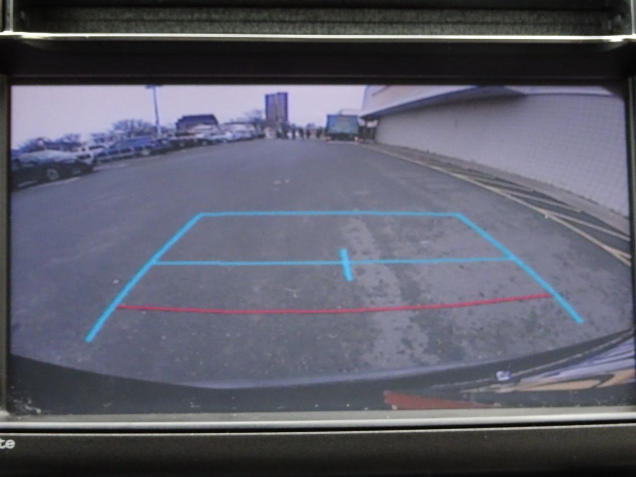 Used 2015 Toyota RAV4 Limited w/ Technology Package image 24
