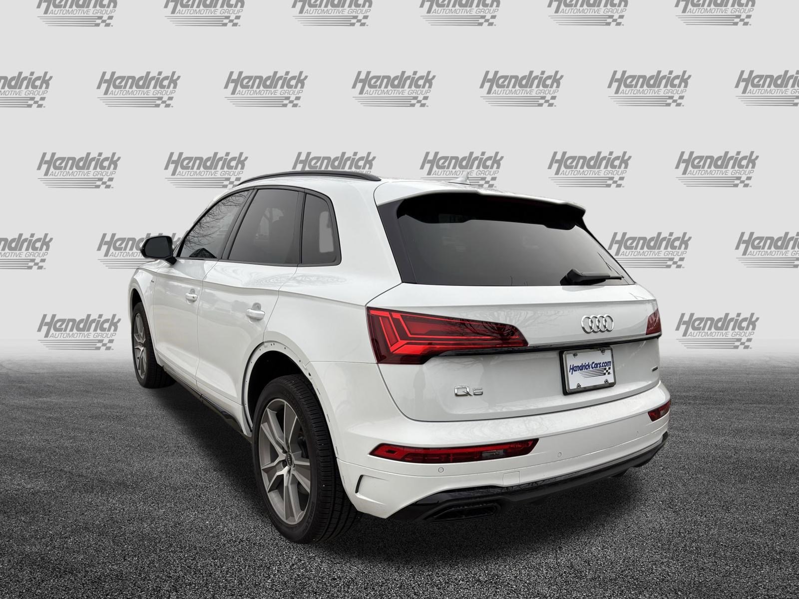 Used 2025 Audi Q5 2.0T Premium image 7